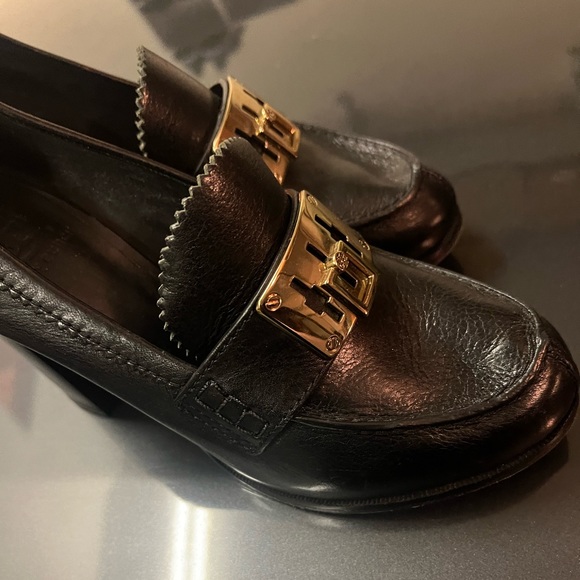 Authentic Tory Burch Shoes - Picture 6 of 10
